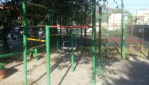 Площадка для воркаута в городе Геленджик №10152 Маленькая Современная фото