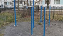 Площадка для воркаута в городе Санкт-Петербург №10627 Маленькая Современная фото