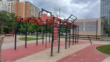 Площадка для воркаута в городе Москва №13151 Средняя Современная фото