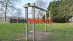 Площадка для воркаута в городе Лондон №3563 Маленькая Советская фото