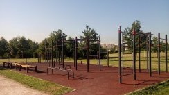 Площадка для воркаута в городе Москва №5665 Средняя Хомуты фото