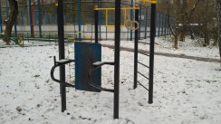 Площадка для воркаута в городе Москва №5966 Средняя Современная фото