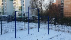 Площадка для воркаута в городе Санкт-Петербург №5974 Маленькая Современная фото