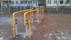 Площадка для воркаута в городе Санкт-Петербург №6239 Маленькая Современная фото