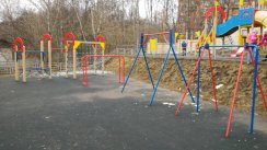 Площадка для воркаута в городе Красногорск №6458 Маленькая Современная фото