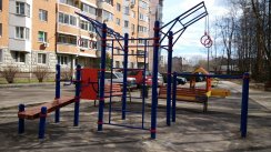 Площадка для воркаута в городе Красногорск №6515 Маленькая Современная фото