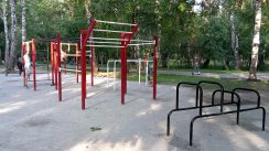 Площадка для воркаута в городе Новосибирск №6793 Средняя Современная фото