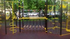 Площадка для воркаута в городе Москва №6904 Средняя Современная фото