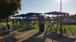 Площадка для воркаута в городе Йоэнсуу №7438 Средняя Хомуты фото