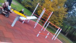 Площадка для воркаута в городе Кемерово №7443 Средняя Хомуты фото