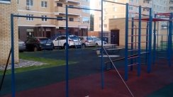 Площадка для воркаута в городе Ступино №7520 Средняя Современная фото