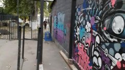 Площадка для воркаута в городе Москва №7629 Маленькая Современная фото