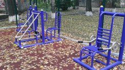 Площадка для воркаута в городе Екатеринбург №7649 Средняя Современная фото