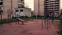 Площадка для воркаута в городе Санкт-Петербург №7735 Большая Современная фото