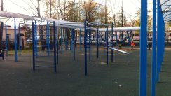 Площадка для воркаута в городе Елизово №6093 Средняя Современная фото