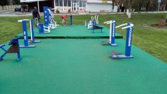 Площадка для воркаута в городе Геленджик №8313 Маленькая Современная фото