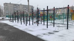 Площадка для воркаута в городе Бийск №8323 Большая Современная фото