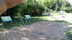 Площадка для воркаута в городе Бад-Хомбург №8712 Средняя Современная фото