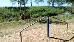 Площадка для воркаута в городе Бад-Хомбург №8712 Средняя Современная фото