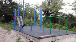 Площадка для воркаута в городе Сочи №8724 Маленькая Современная фото