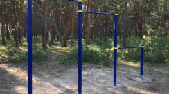 Площадка для воркаута в городе Якутск №8855 Маленькая Современная фото