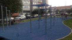 Площадка для воркаута в городе Санкт-Петербург №8984 Средняя Современная фото