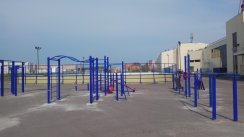 Площадка для воркаута в городе Великий Новгород №9003 Большая Современная фото