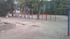 Площадка для воркаута в городе Липецк №9010 Маленькая Современная фото