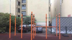 Площадка для воркаута в городе Санкт-Петербург №9095 Большая Современная фото
