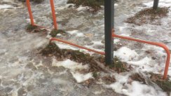 Площадка для воркаута в городе Киев №9253 Маленькая Современная фото