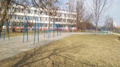 Площадка для воркаута в городе Минск №9528 Средняя Современная фото