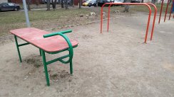 Площадка для воркаута в городе Москва №9547 Маленькая Современная фото