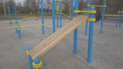 Площадка для воркаута в городе Семипалатинск №9621 Средняя Хомуты фото