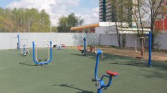 Площадка для воркаута в городе Королев №9633 Средняя Хомуты фото