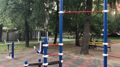 Площадка для воркаута в городе Мытищи №9730 Маленькая Современная фото