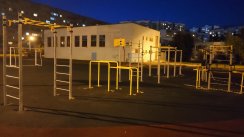 Площадка для воркаута в городе Мытищи №10044 Средняя Современная фото