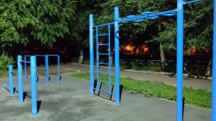 Площадка для воркаута в городе Красноярск №10192 Средняя Современная фото