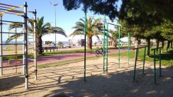 Площадка для воркаута в городе Батуми №10244 Маленькая Советская фото