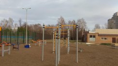 Площадка для воркаута в городе Казань №10331 Средняя Современная фото
