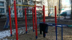 Площадка для воркаута в городе Воронеж №10601 Маленькая Современная фото