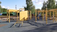 Площадка для воркаута в городе Набережные Челны №10705 Средняя Современная фото