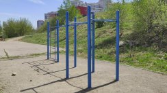 Площадка для воркаута в городе Иркутск №10706 Маленькая Современная фото