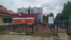 Площадка для воркаута в городе Чайковский №10887 Средняя Современная фото