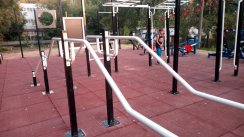 Площадка для воркаута в городе Торжок №11006 Большая Современная фото