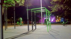 Площадка для воркаута в городе Полтава №10987 Средняя Хомуты фото