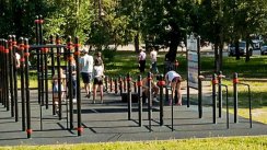 Площадка для воркаута в городе Екатеринбург №11272 Средняя Современная фото