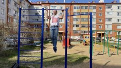 Площадка для воркаута в городе Йошкар-Ола №11349 Средняя Современная фото