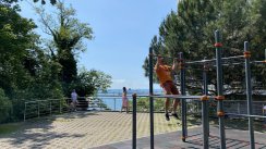 Площадка для воркаута в городе Сочи №11418 Маленькая Современная фото