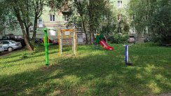 Площадка для воркаута в городе Пермь №11518 Маленькая Современная фото