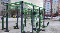 Площадка для воркаута в городе Санкт-Петербург №11750 Маленькая Современная фото